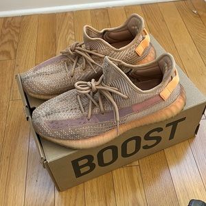 Authentic Yeezy Boost 350 V2 CLAY